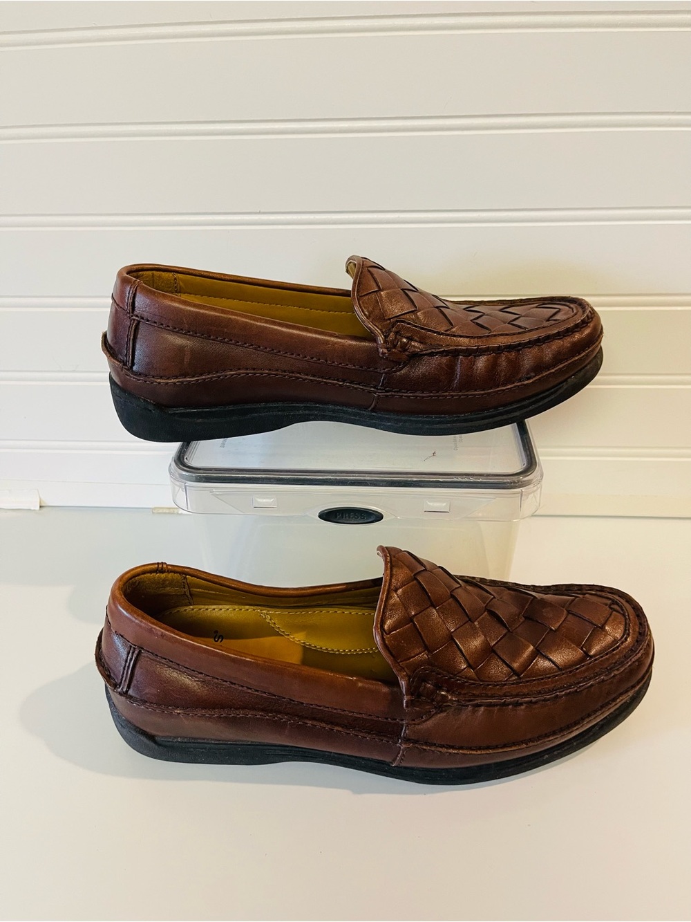 Dockers Men's 8 M Woven Leather Slip On Shoes EUC